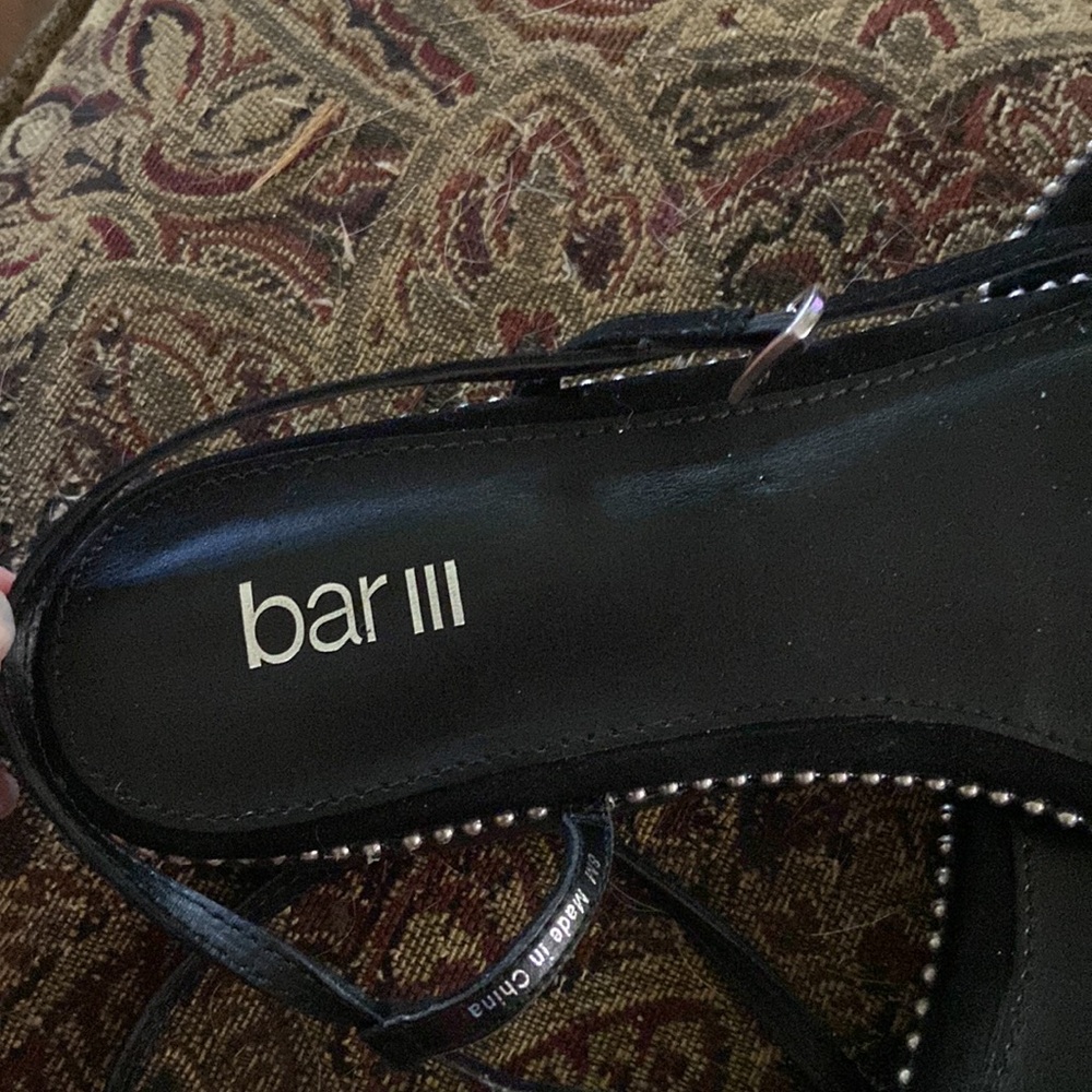 Fancy sandals - Picture 3 of 4